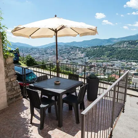 Hills Apartment *
